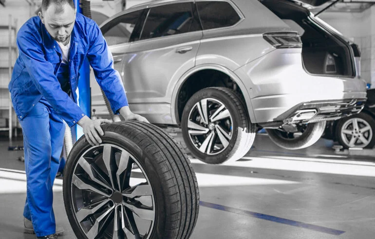 How long does it take to change a flat tyre